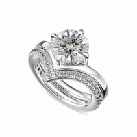 ALICE - 1.5CT E VVS2 Round Brilliant Chevron Solitaire Engagement Ring