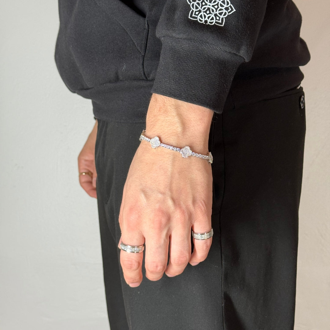 Bracelet de tennis en zircon à motif trèfle, plaqué rhodium