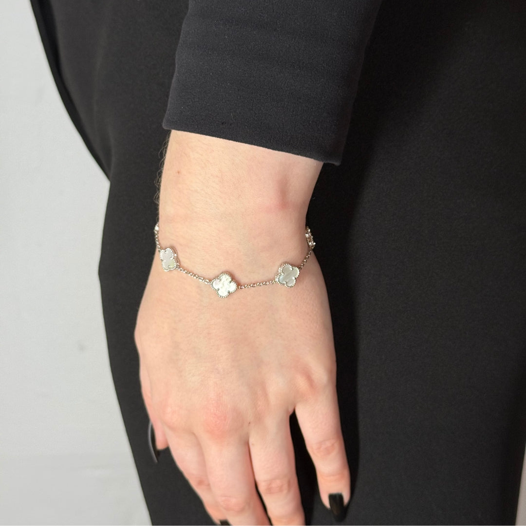Bracelet miniature en nacre Clover 