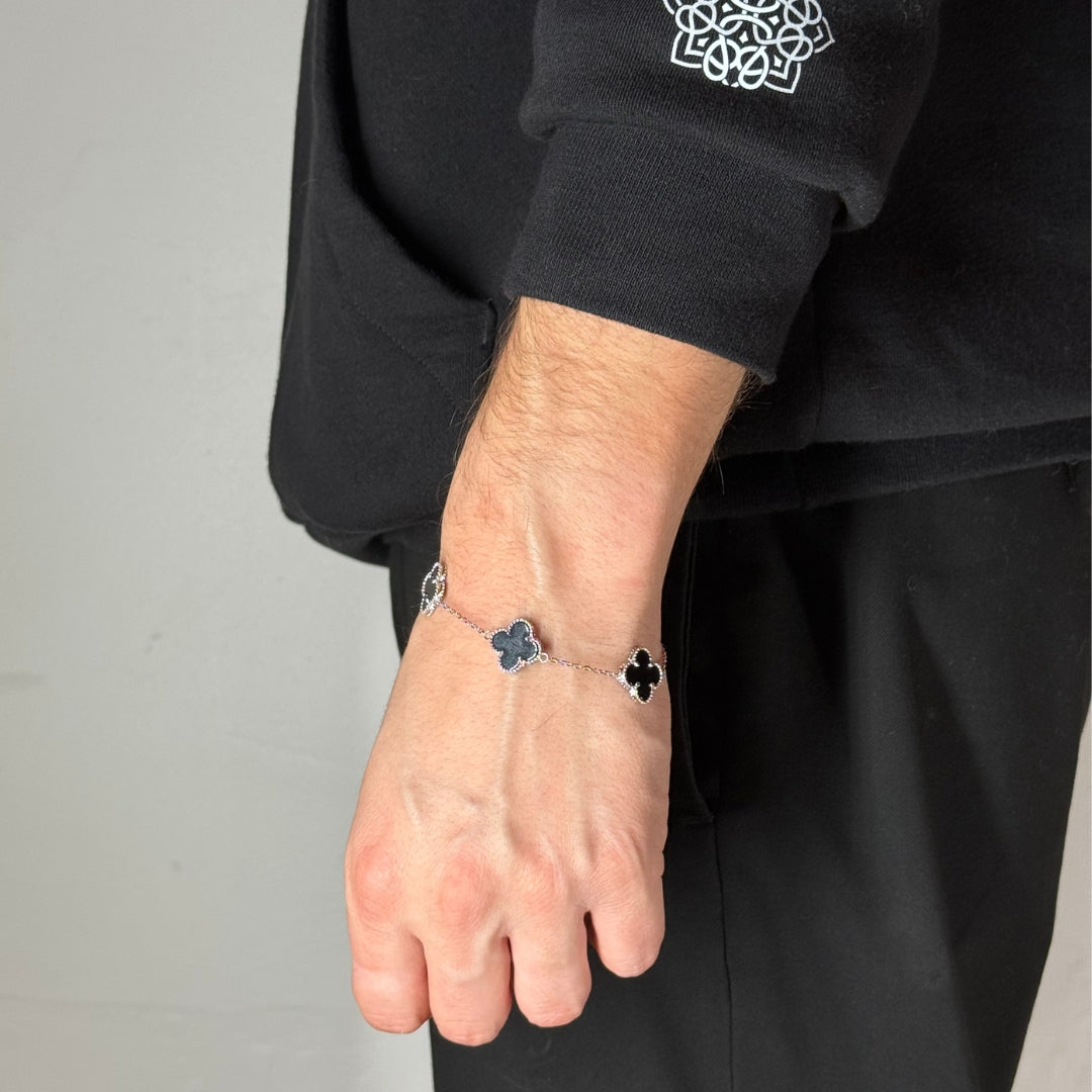 Bracelet en argent et onyx trèfle 