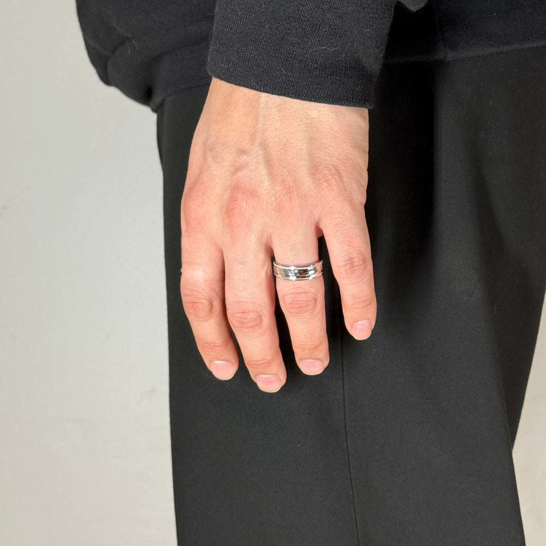 Silver Diamond Cut Ring