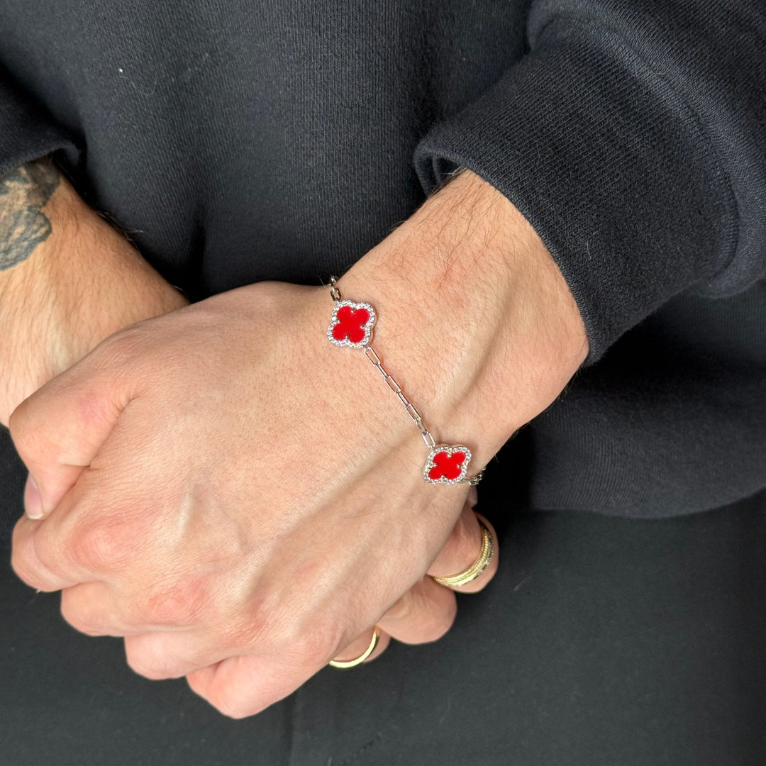 Bracelet en argent et cornaline à motif trèfle 