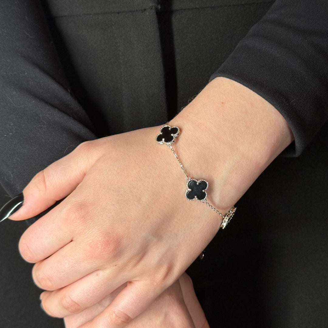 Bracelet en argent et onyx trèfle 