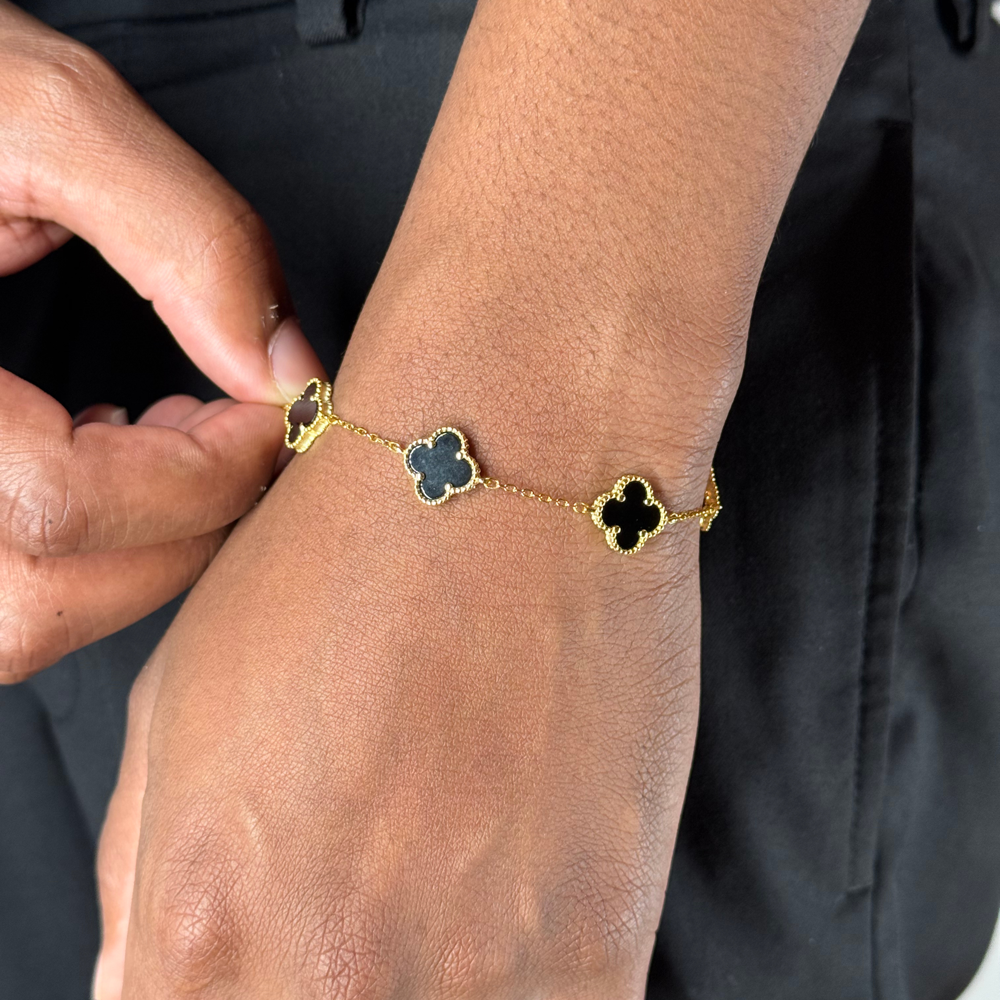 Clover Onyx Silver Bracelet Yellow Gold Plated