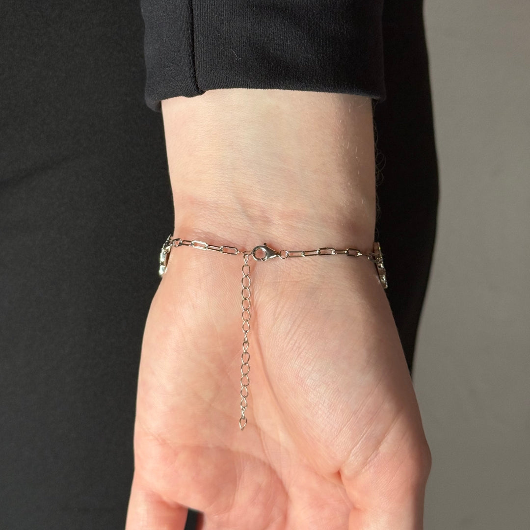 Bracelet en argent et cornaline à motif trèfle 