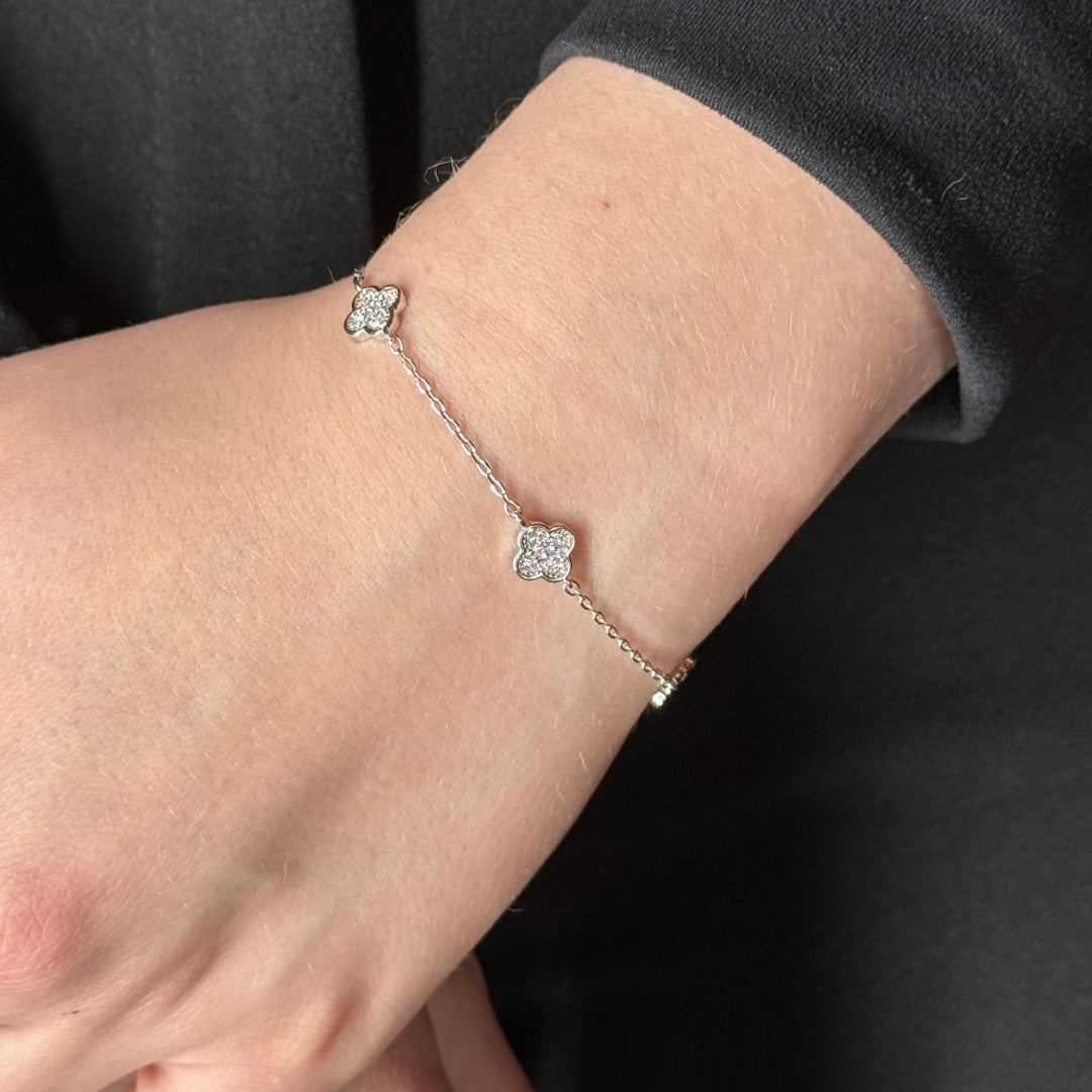 Bracelet en argent et zircon trèfle 