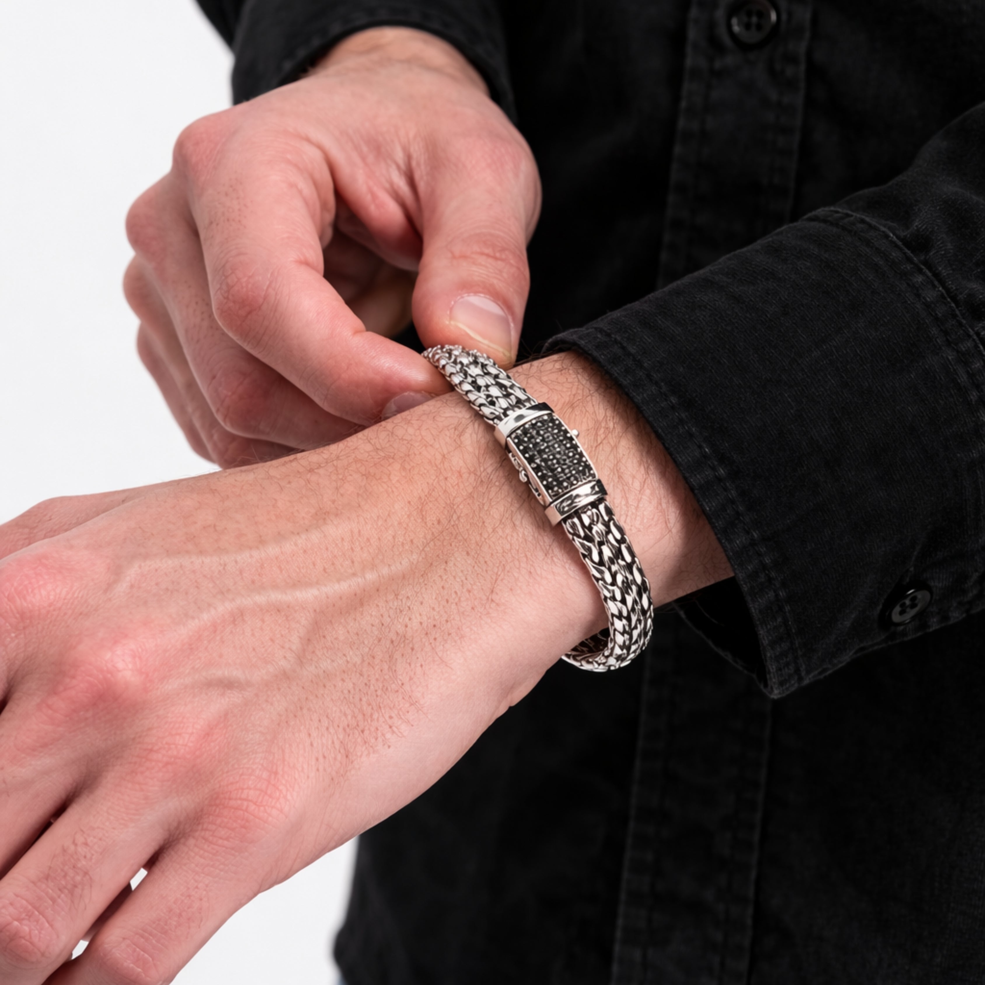 7.5mm Silver Serpent Bracelet